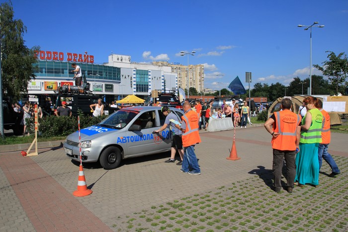 Детские соревнования по спортивному автотуризму в Санкт-Петербурге