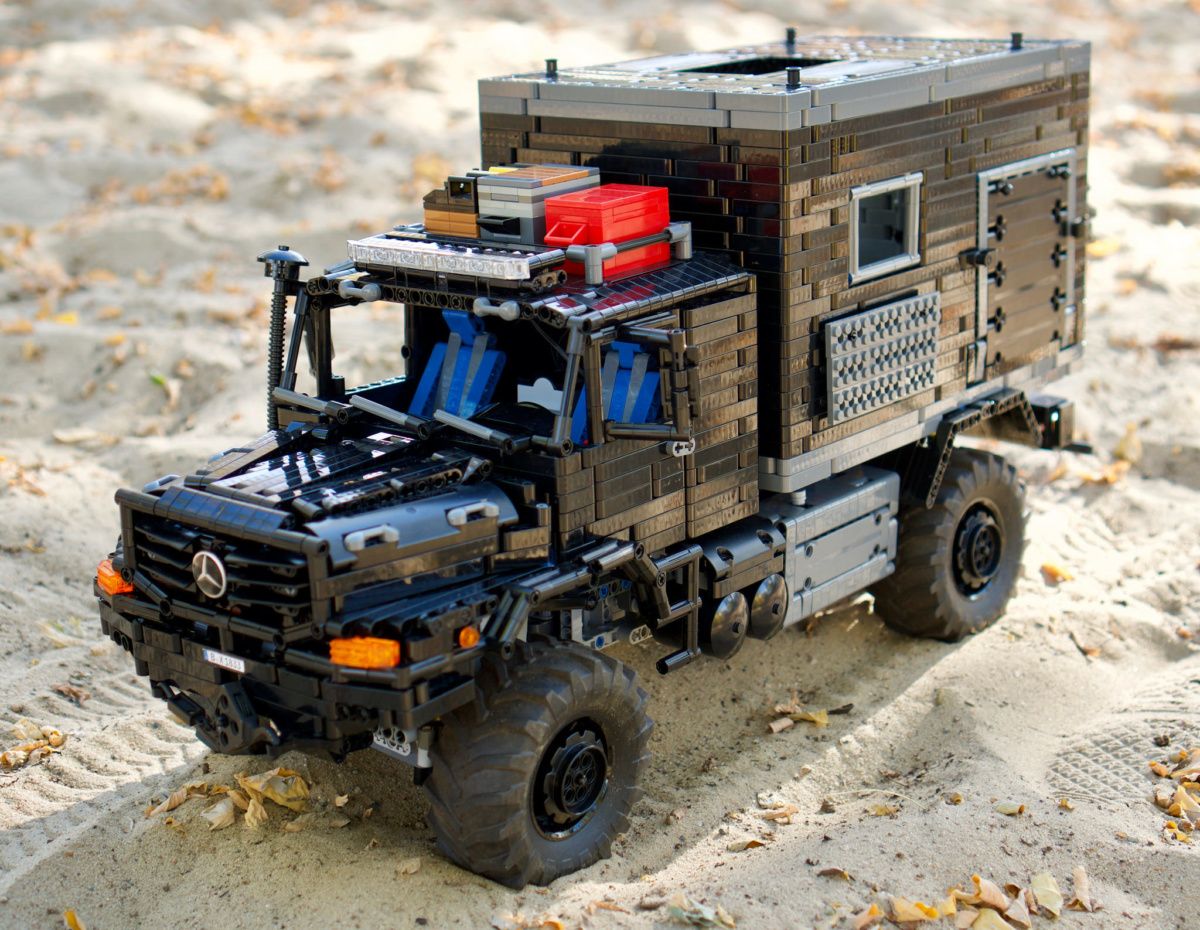 Внедорожный автодом из Lego Technic
