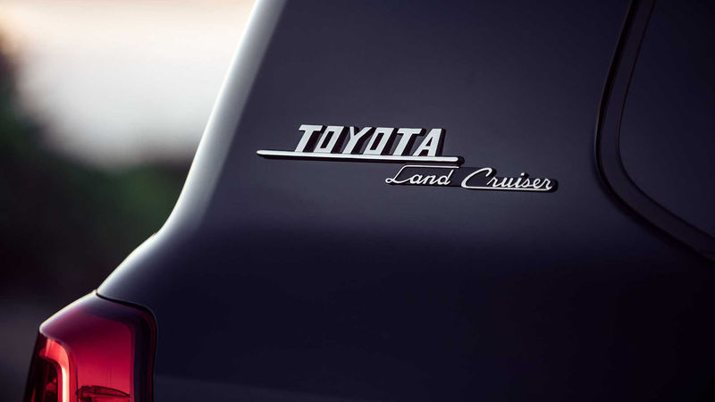 Toyota Land Cruiser Heritage Edition 
