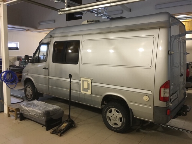 Mercedes Sprinter 4x4 короткая база