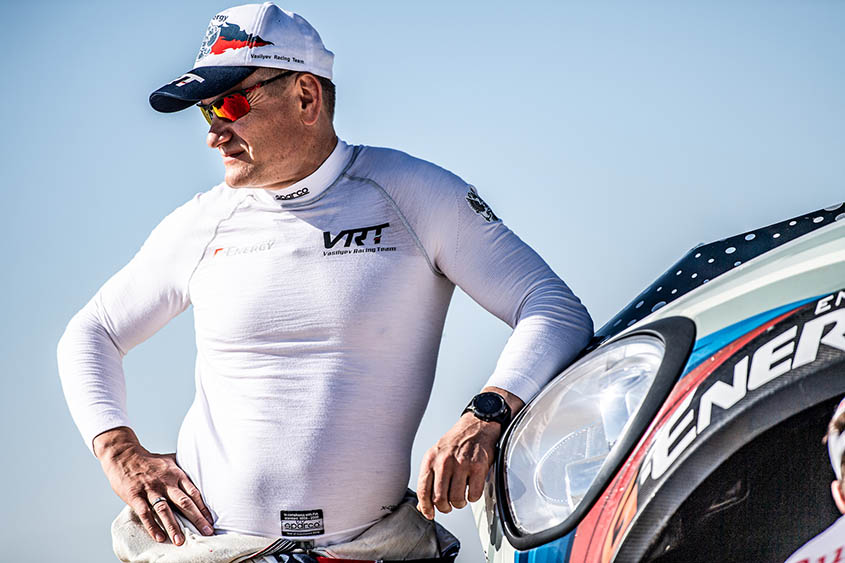 Владимир Васильев, пилот команды G-Energy Team. Ралли-рейд «Казахстан-2019», 3 этап Кубка мира по ралли-рейдам