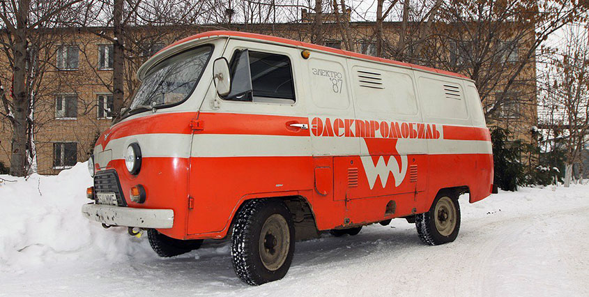УАЗ-3801 - электромобиль на базе буханки