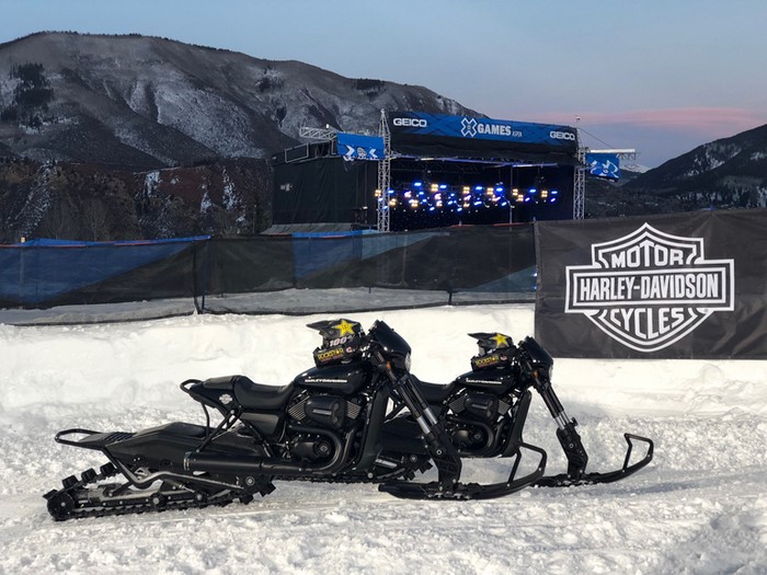Снегоход Harley-Davidson